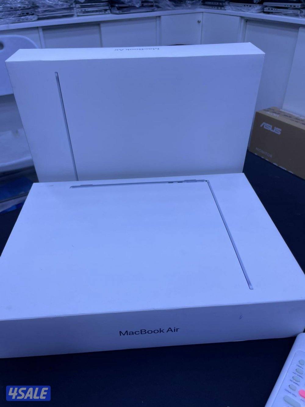 نشتري ونبيع جميع أنواع اللابتوبات والكمبيوترات بأفضل لاسعار4