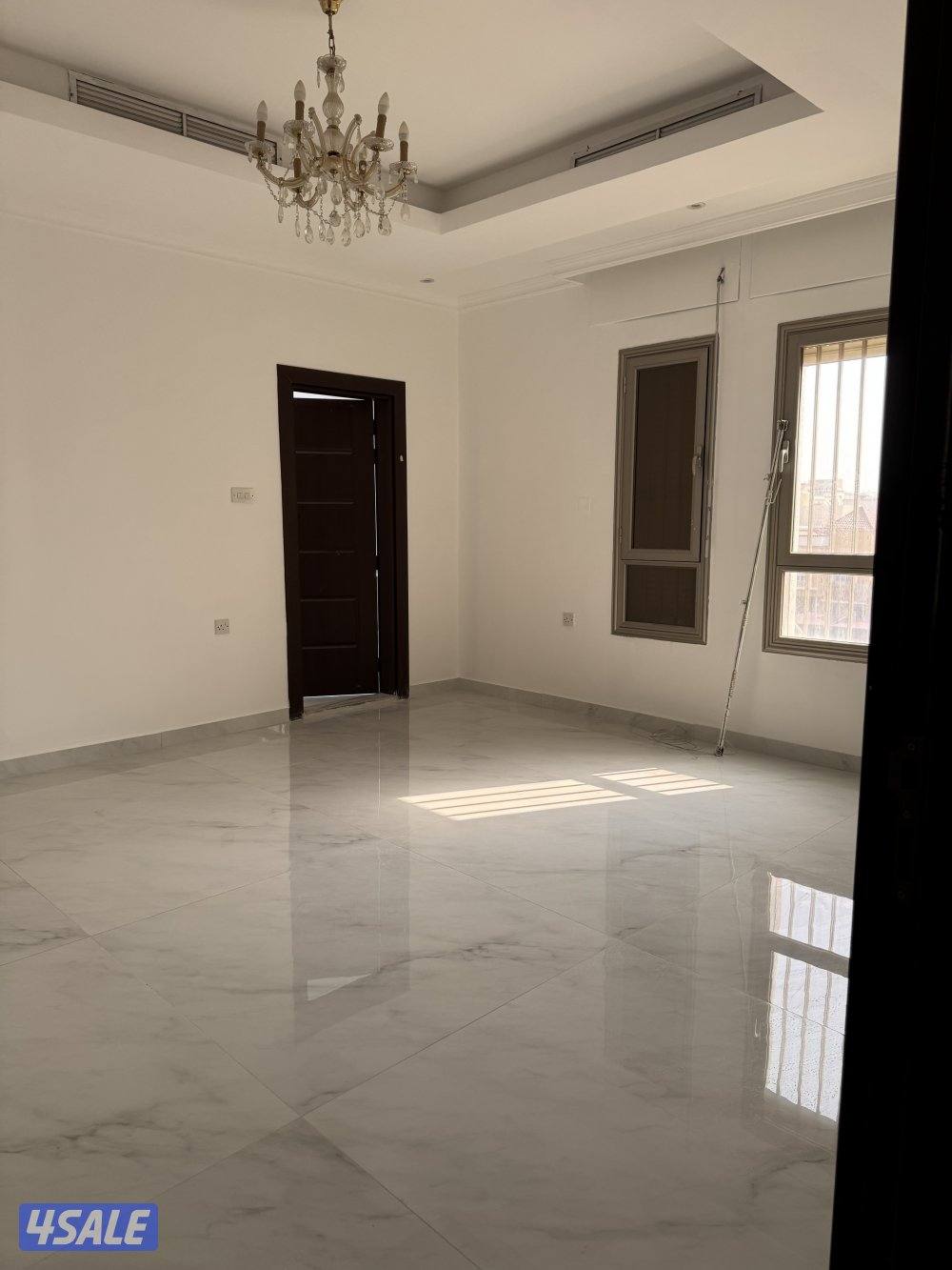 ٣ غ ٤ حمامات غرفه شاغله مطبج كبير مجهز تشطيب فاخر اصلاله صاله واسعه1