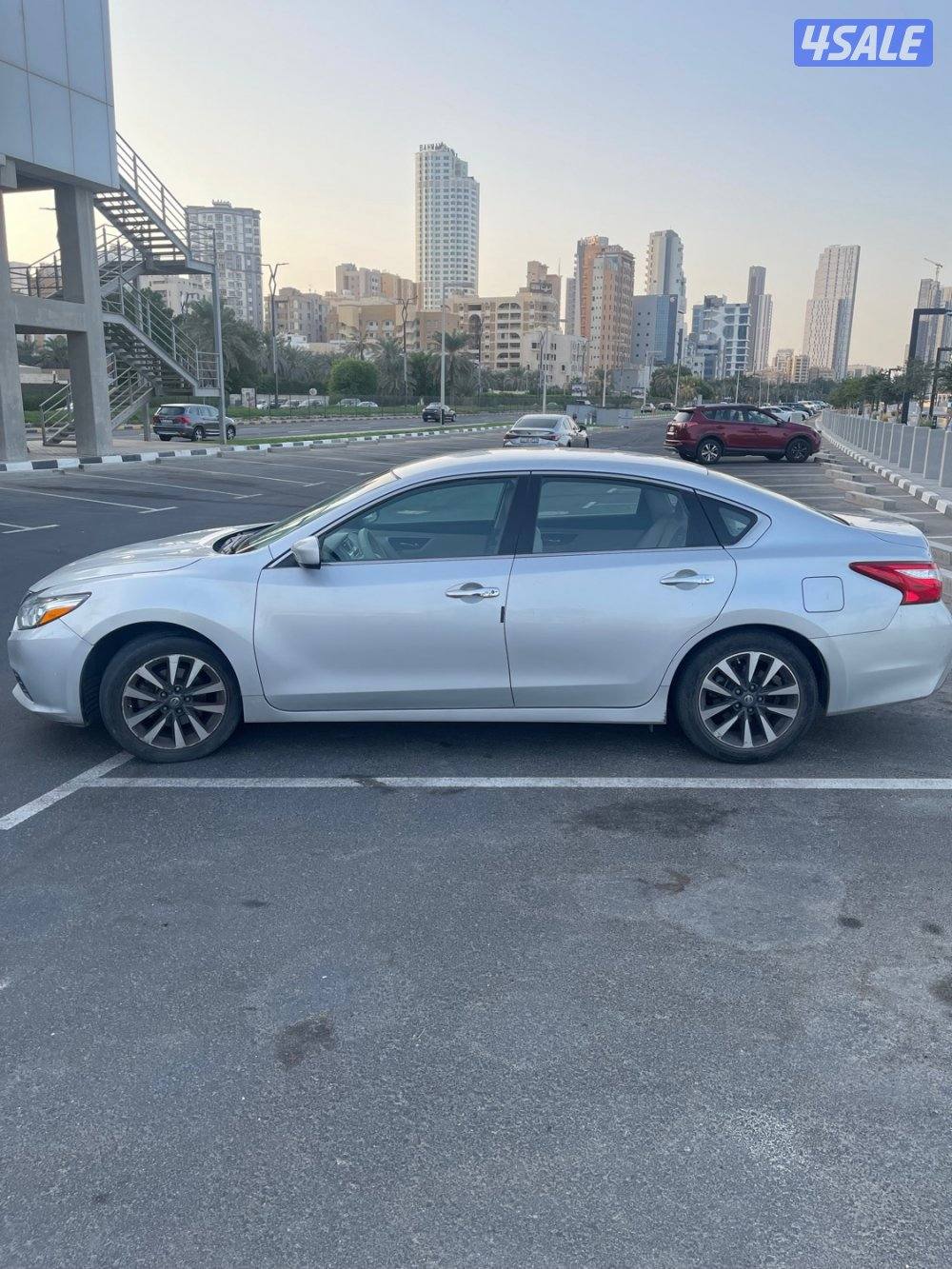 التيما 2017 SV أعلى فئة فل كامل استعمال شخصي4