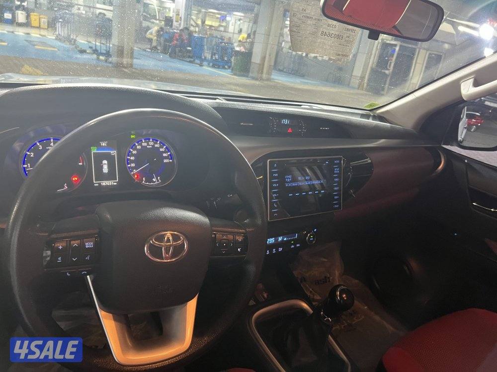 هايلكس موديل 2016 جير عادي عداد 187 صبغ وكاله شرط الفحص سيرفس وكاله4