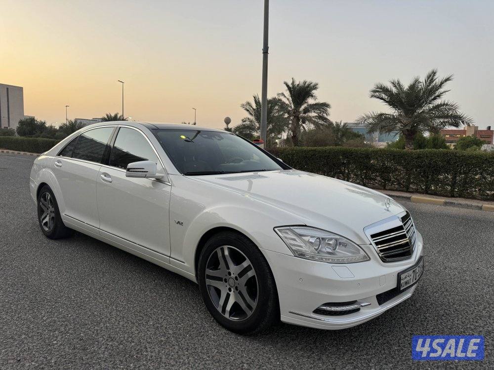 مرسيدسS600 بحالة الوكالة صبغ الوكاله V12 عداد 135 اعلى مواصفات2