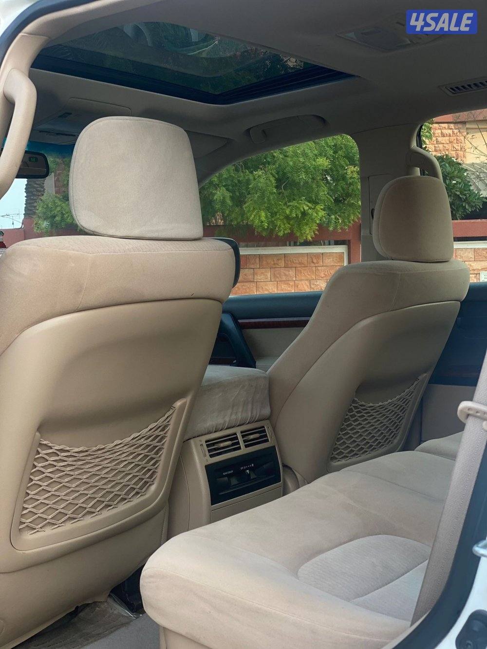 للبيع تويوتا لاند كروزر GXR موديل 20123