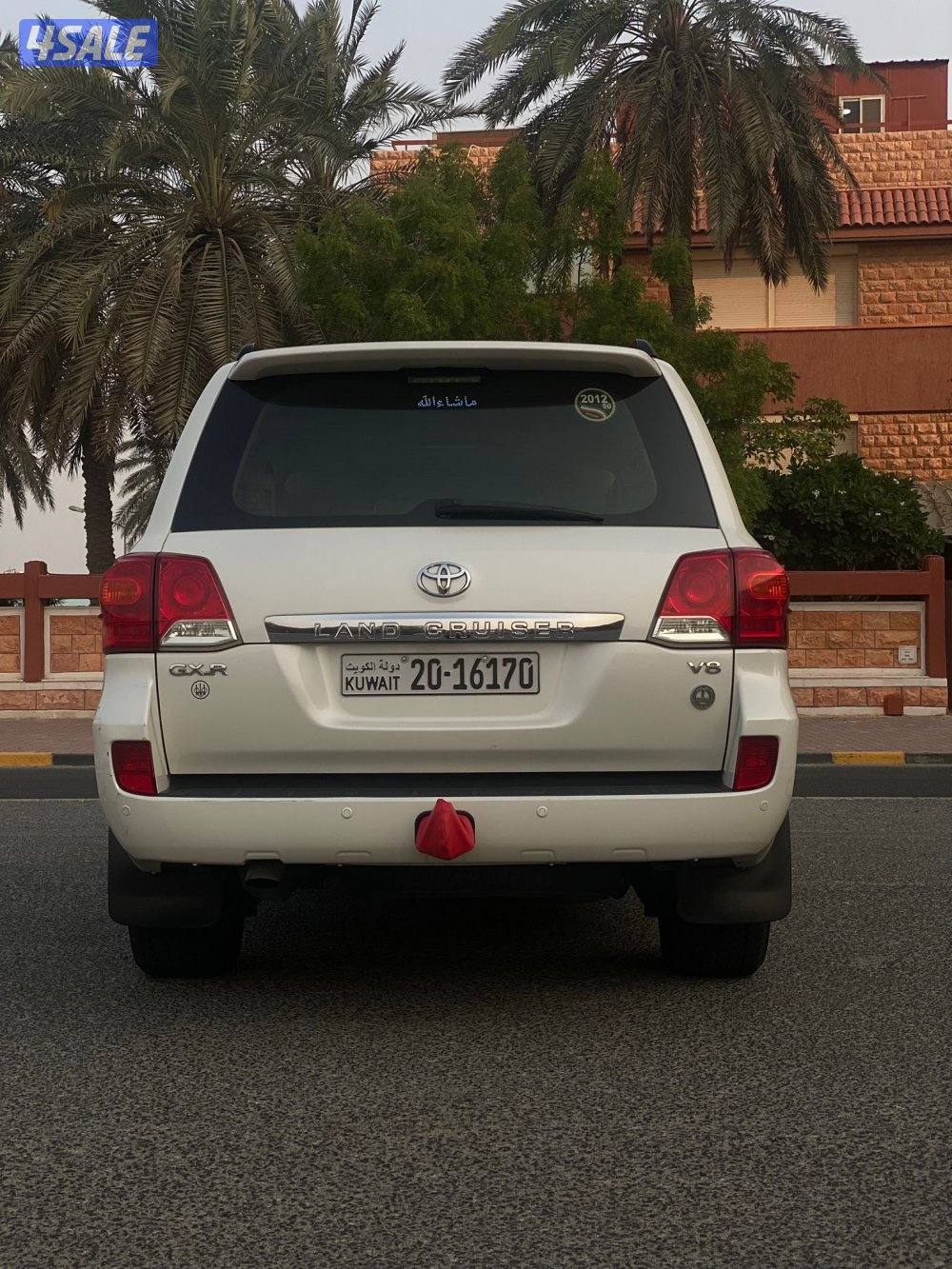للبيع تويوتا لاند كروزر GXR موديل 20127