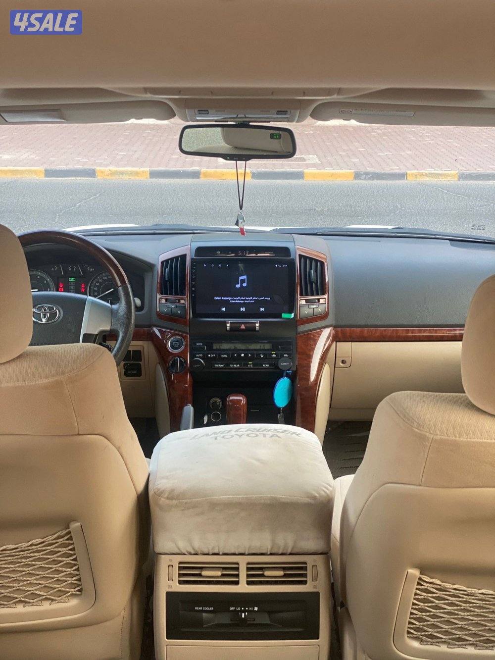للبيع تويوتا لاند كروزر GXR موديل 201213