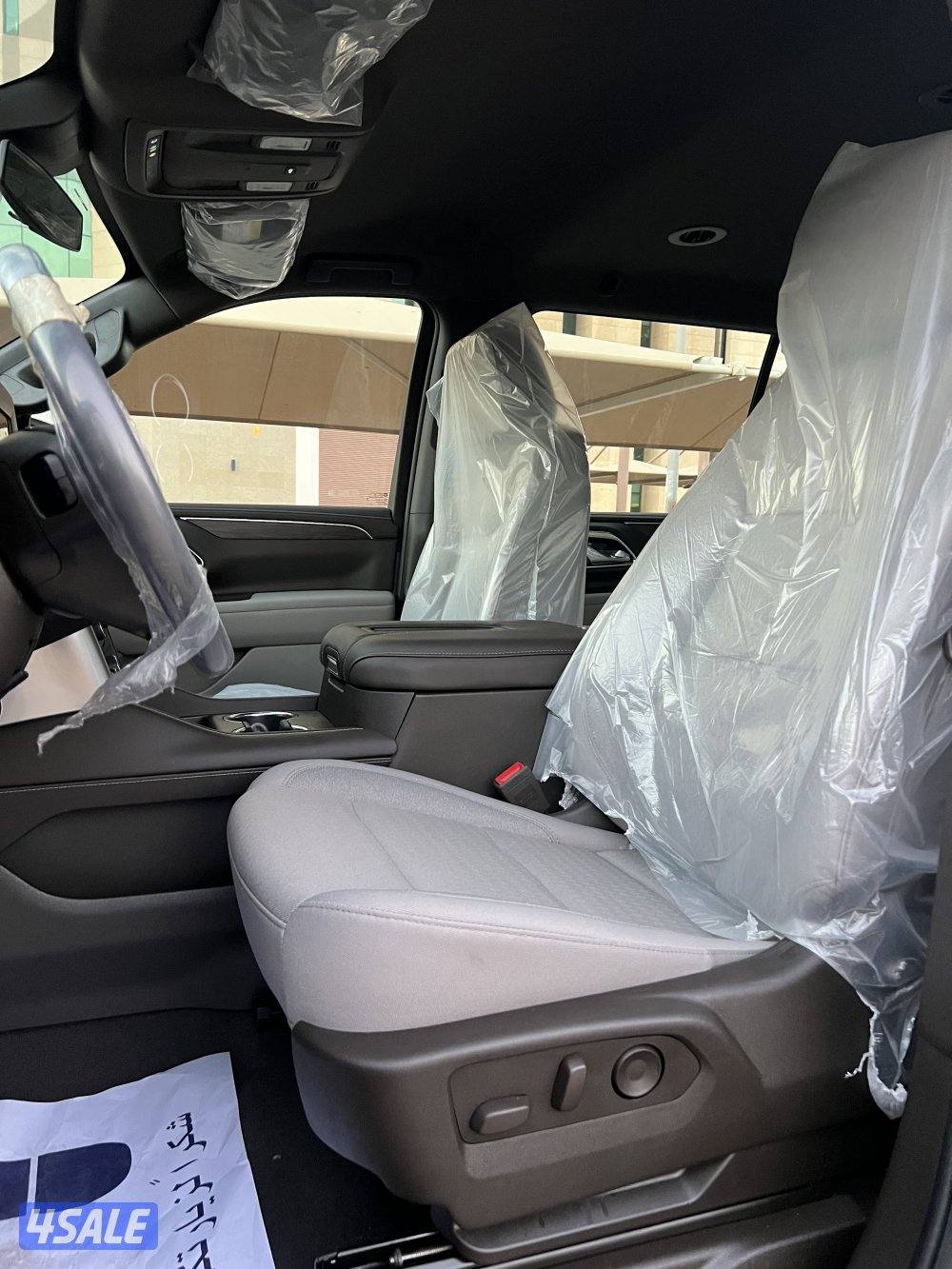 SUPURBAN / 2024 / اصفار7