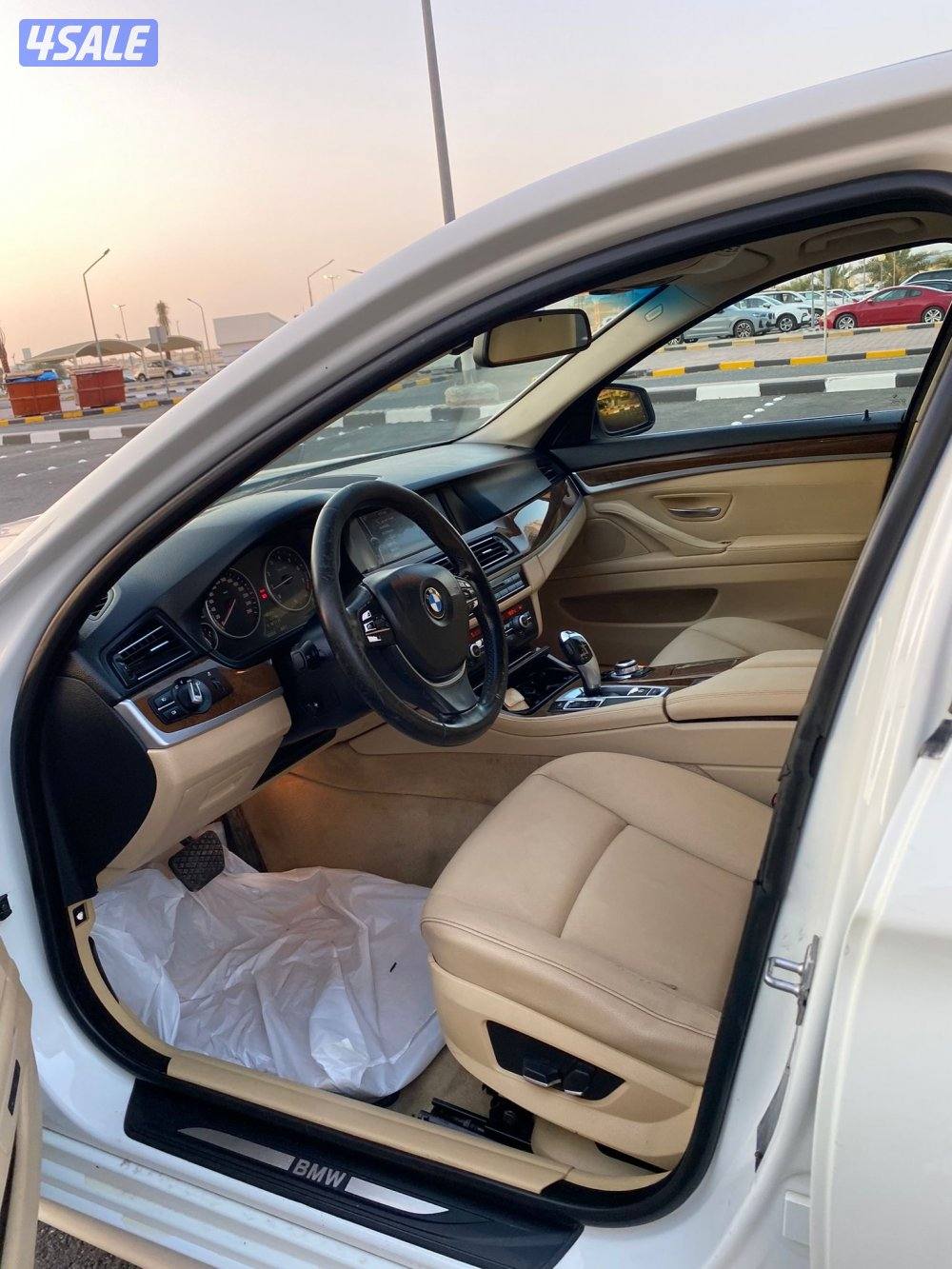 بي ام i520 اعلى فئه 20134