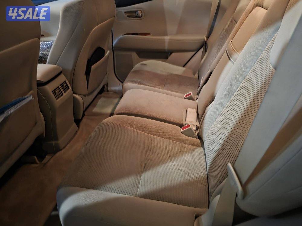 للبيع جيب لكزز نوع RX موديل ٢٠١٢ ماشي ١٦٠ ألف شرط فحص مكينة قير شاصي3