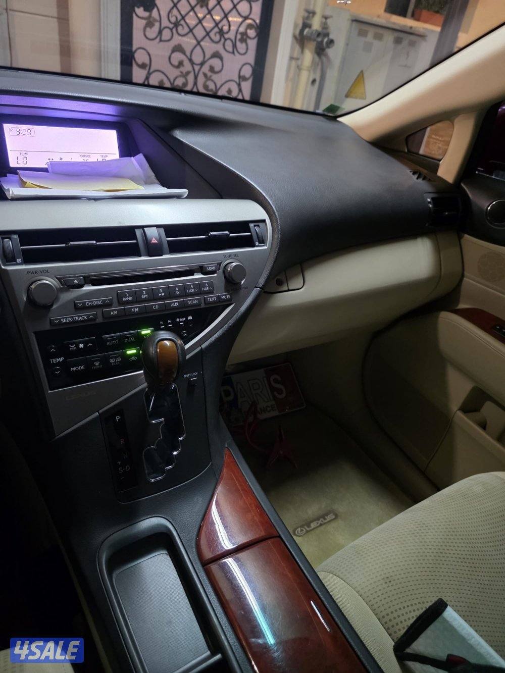 للبيع جيب لكزز نوع RX موديل ٢٠١٢ ماشي ١٦٠ ألف شرط فحص مكينة قير شاصي4