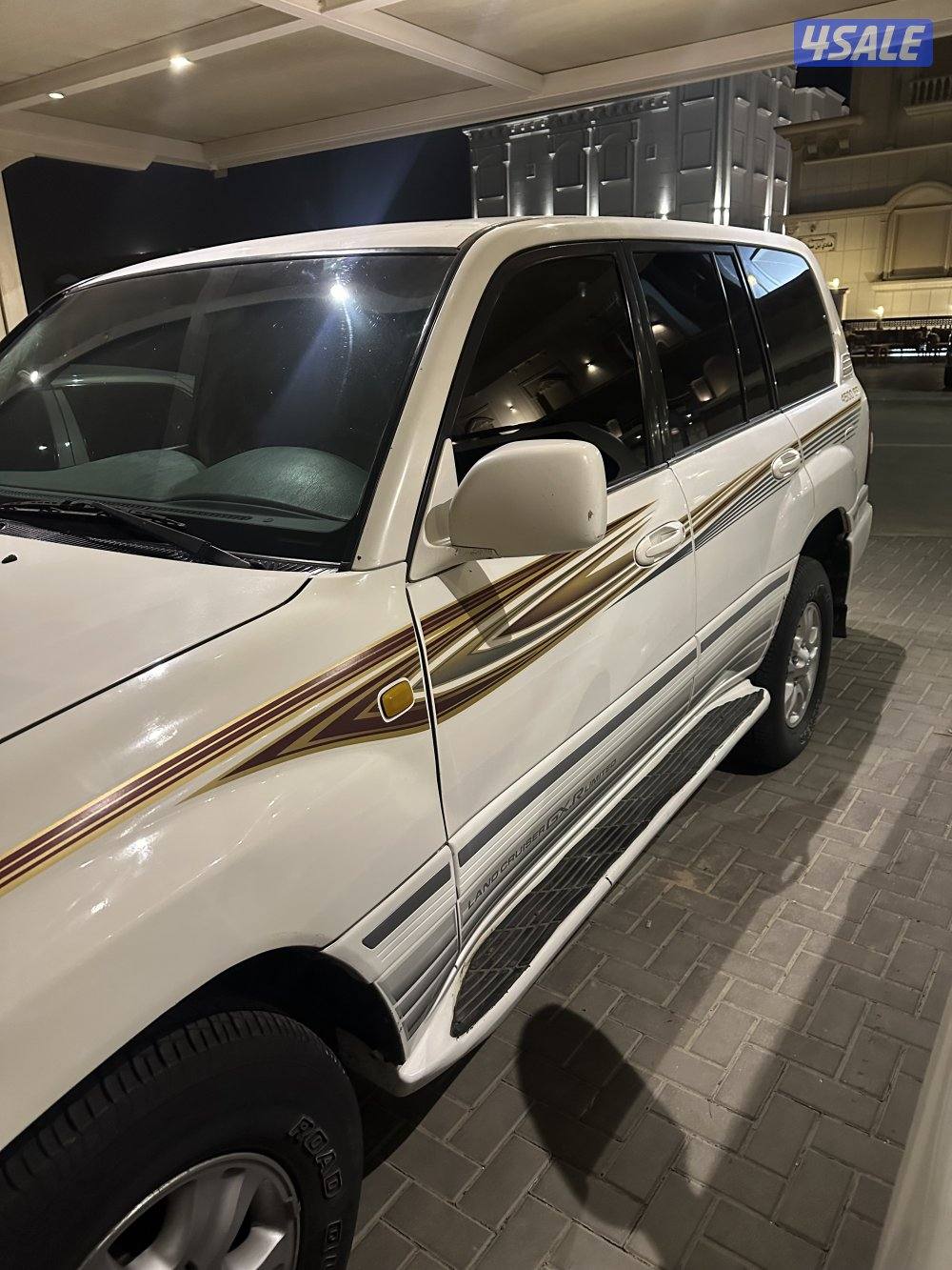 لاندكروزر 2003  قير عادي شرط فحص قير مكينه شاصي السياره نظيف0