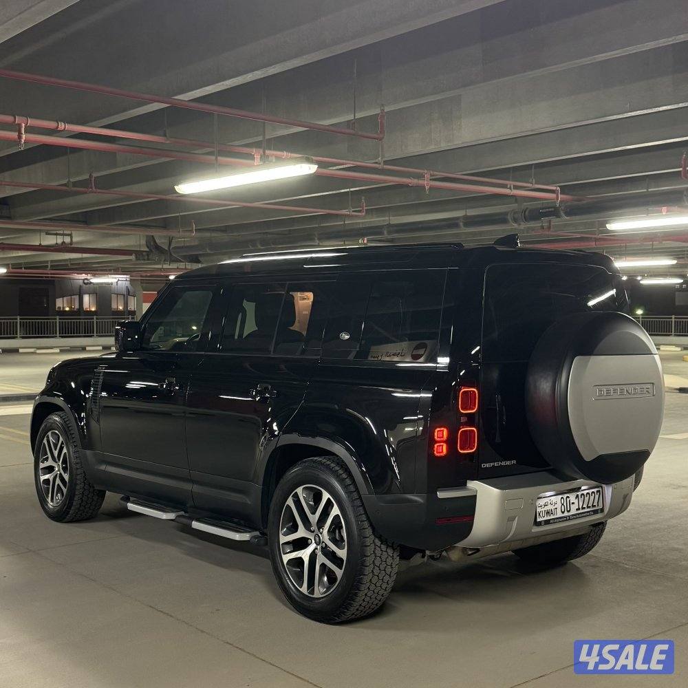 DEFENDER HSE 2024 P400 1103