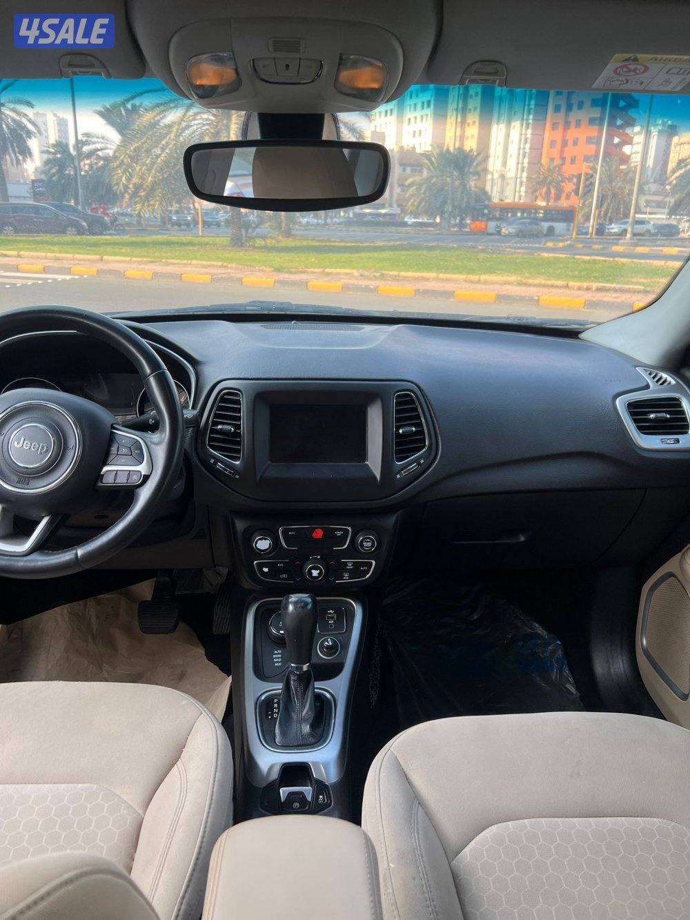 جيب كومباس ٢٠١٨3