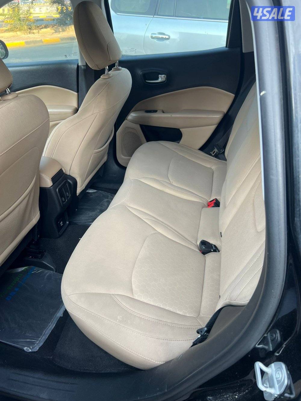 جيب كومباس ٢٠١٨4