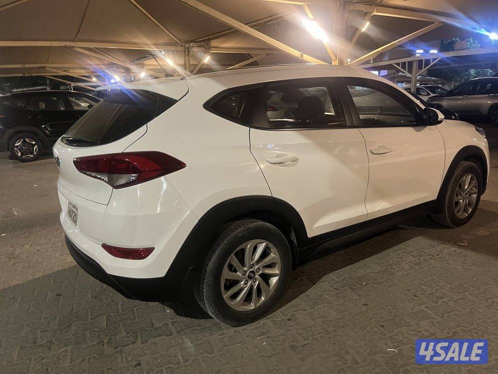 هيونداي توسان 2016 بحالة ممتازة0