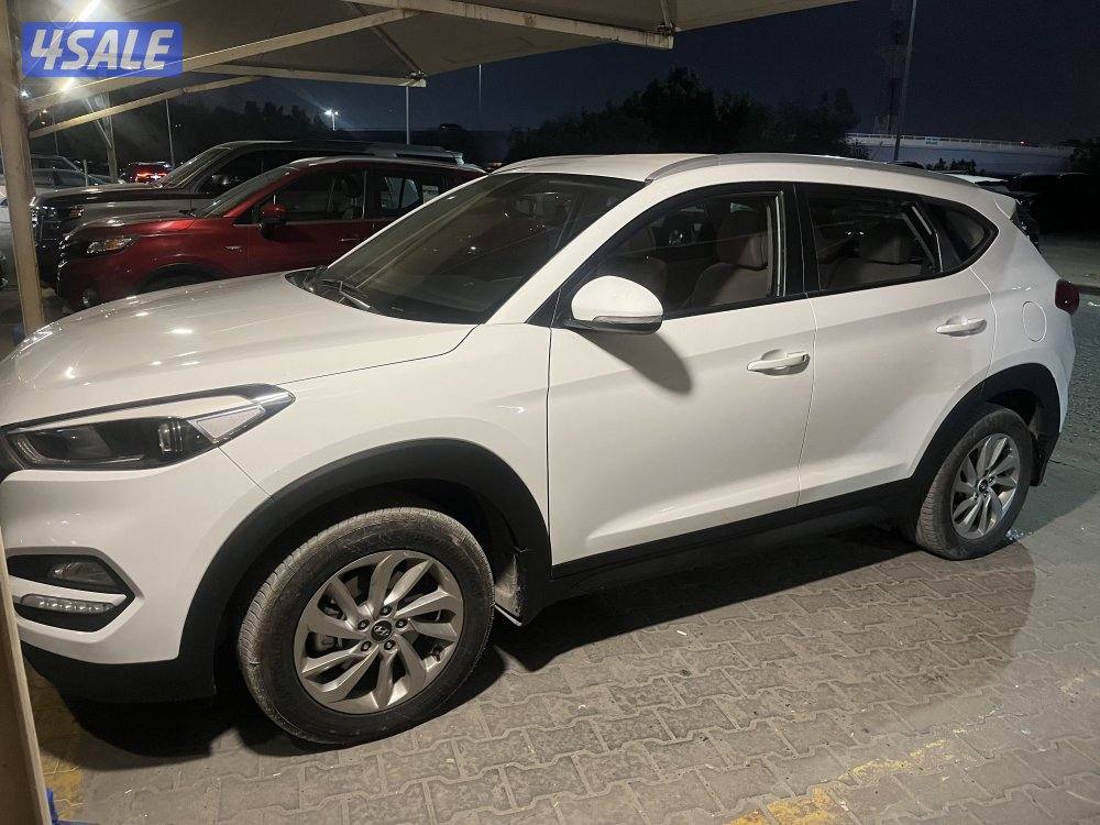 هيونداي توسان 2016 بحالة ممتازة4