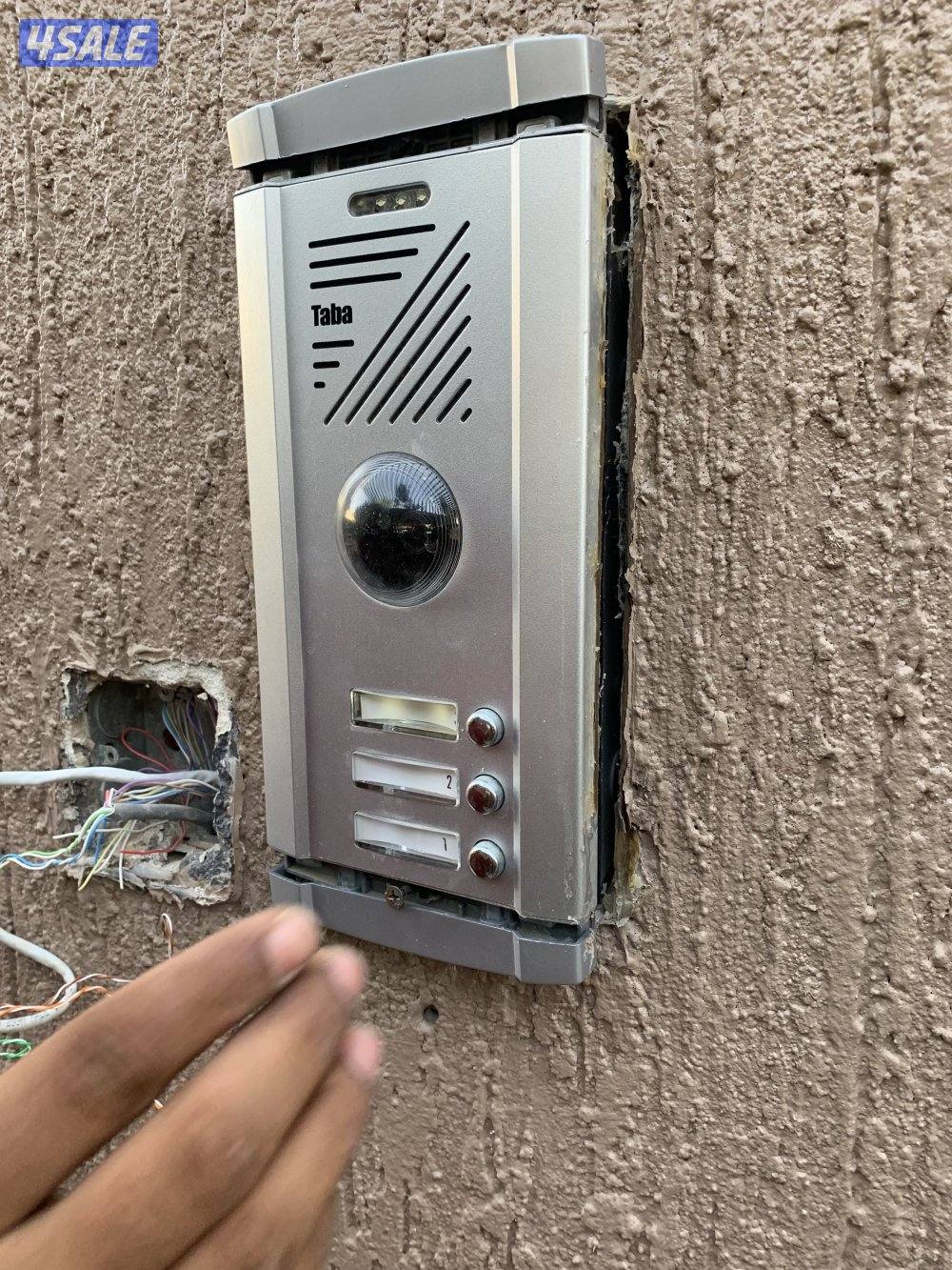 كاميرات مراقبة طاقه شمسيه انتركم ستلايت8