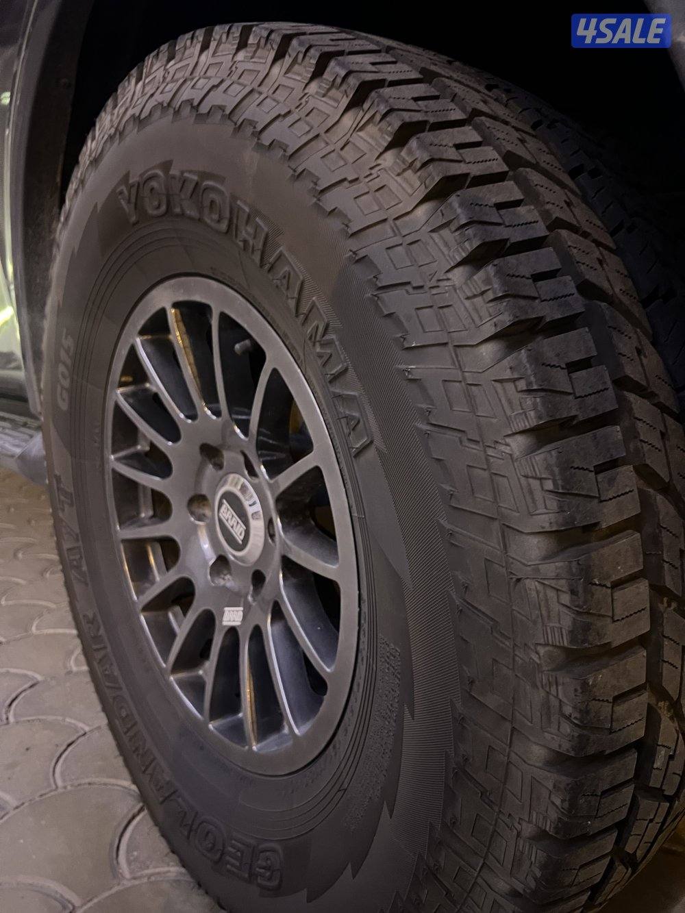 يوكوهاما ربع حجري1