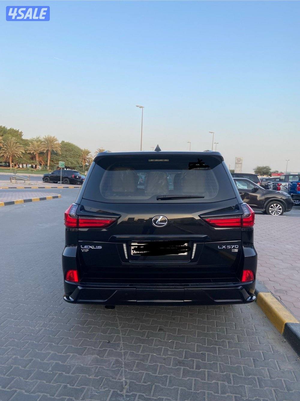 للبيع جيب لكزز موديل ٢٠١٨ ماشي ٢٢٣ شرط الفحص قير مكينه شاص البدي قطعه7