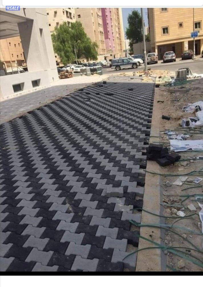 معلم بلاط متداخل وتنسيق حدائق1