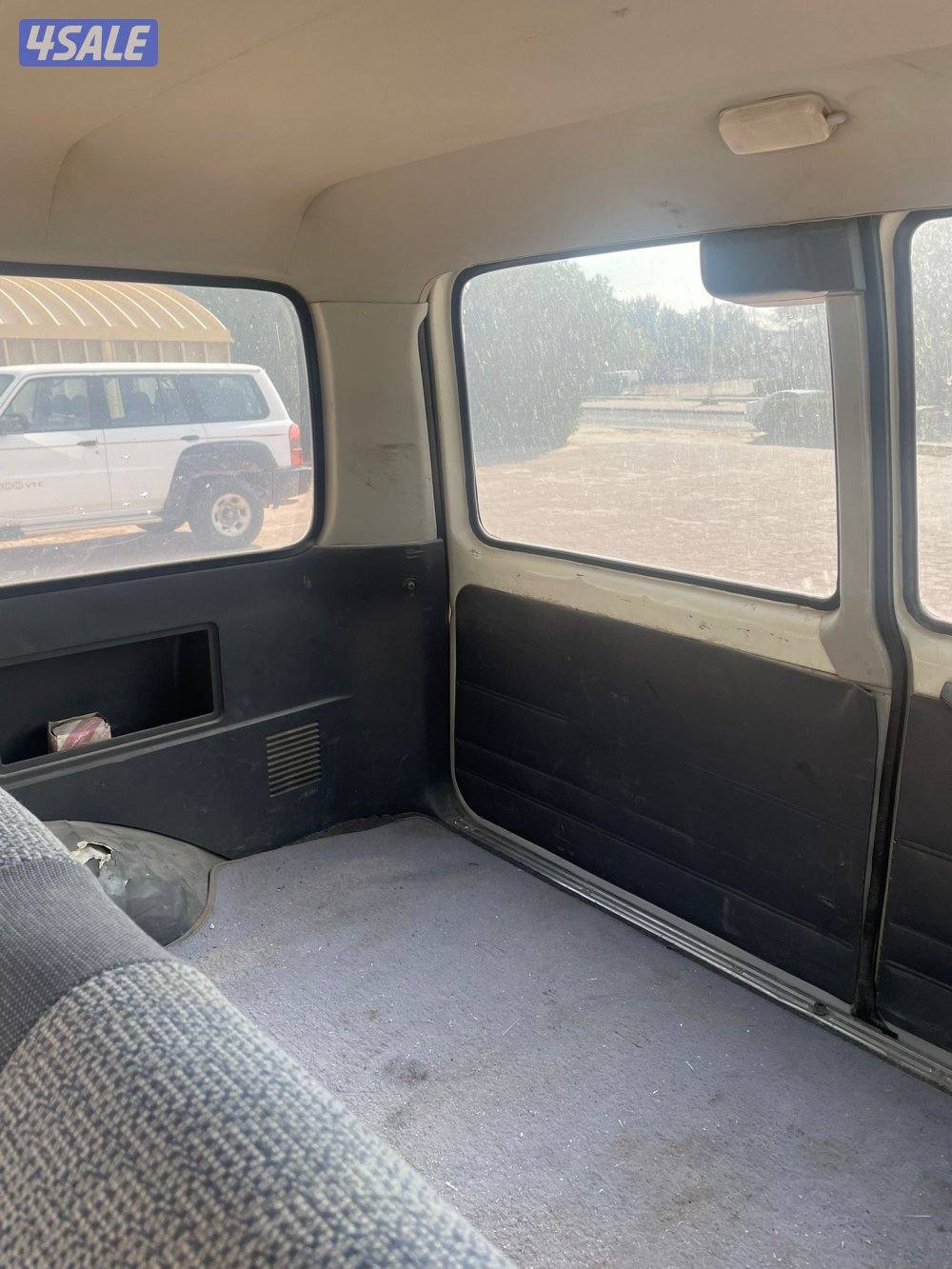 جيب لاند 1993 قير عادي12