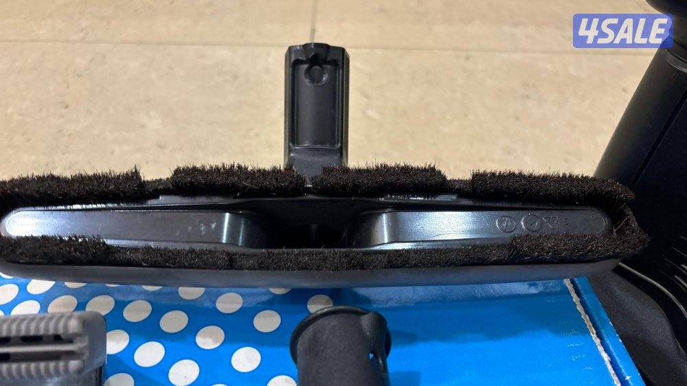 مكنسة غسيل للفرسه و المخدات و الكنب و الارضيه و مع جميع أغراضها15