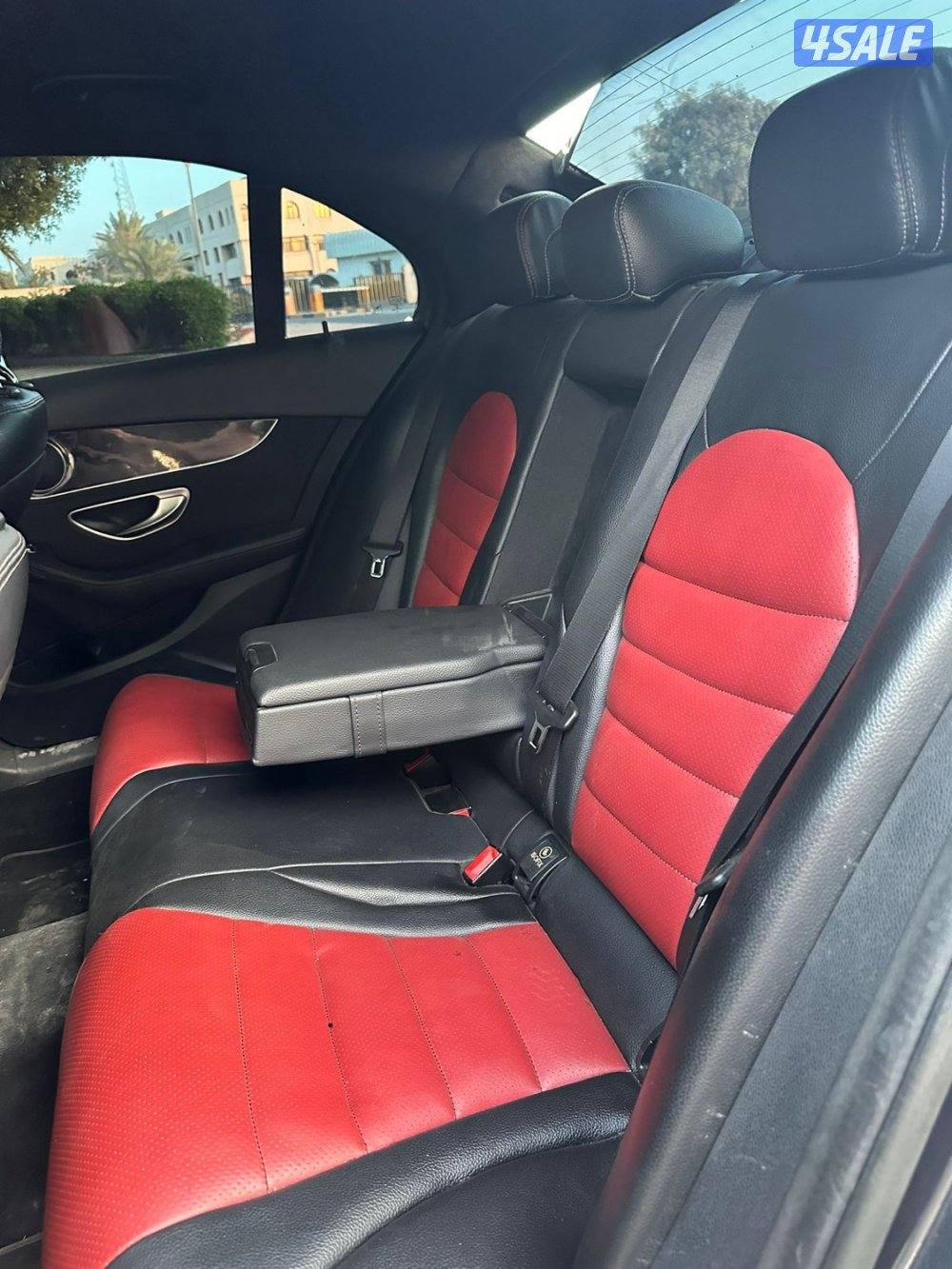 للبيع مرسيدس c300 محوله 637