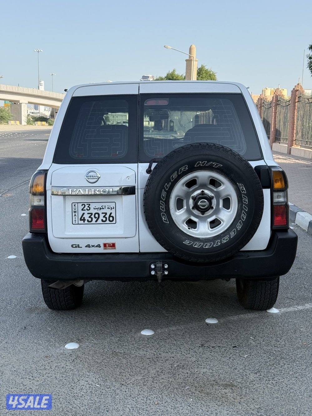 للبيع نيسان سفاري ٢٠١١5