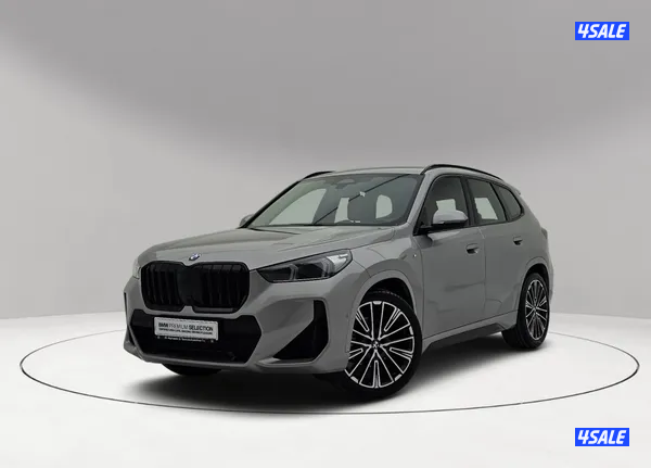 BMW X1 xDrive 20i M Sport Pack0