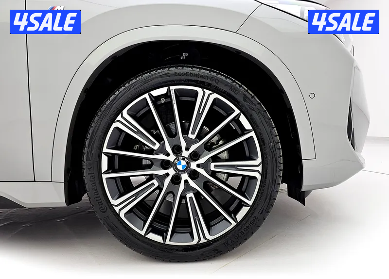 BMW X1 xDrive 20i M Sport Pack6