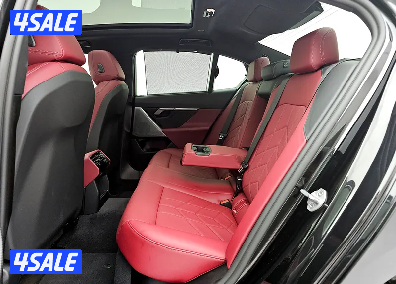 BMW 520i M Sport Pack10