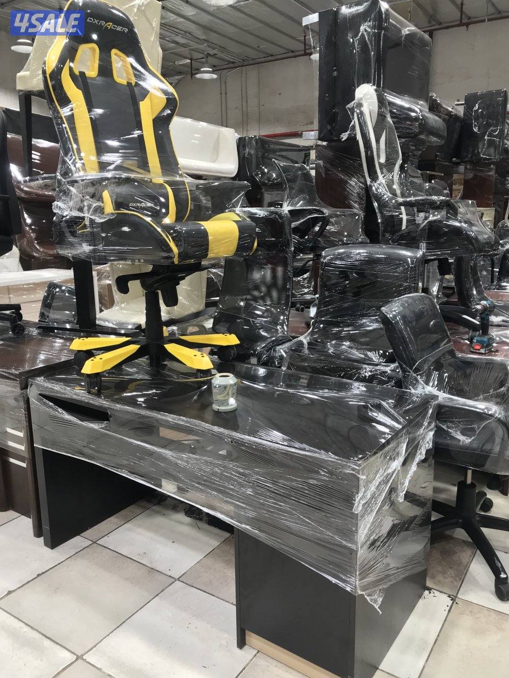 شراء وبيع الإثاث المكتبي3