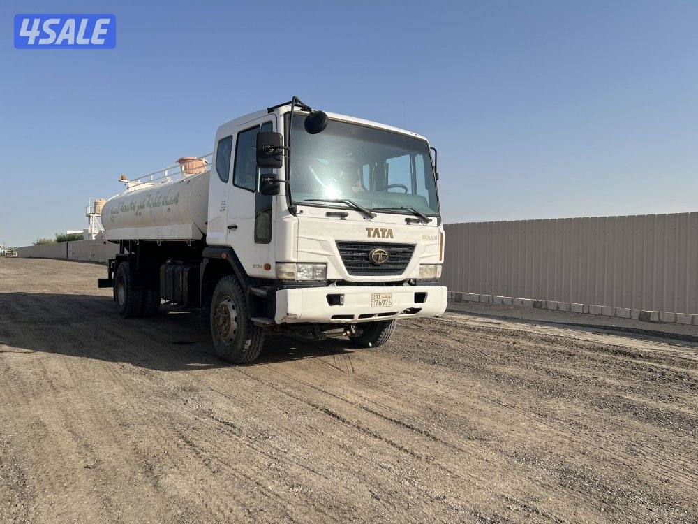تنكر تاتا حمولة 3000 موديل 20123