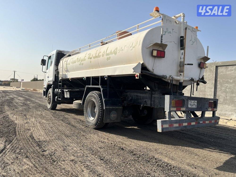 تنكر تاتا حمولة 3000 موديل 20124