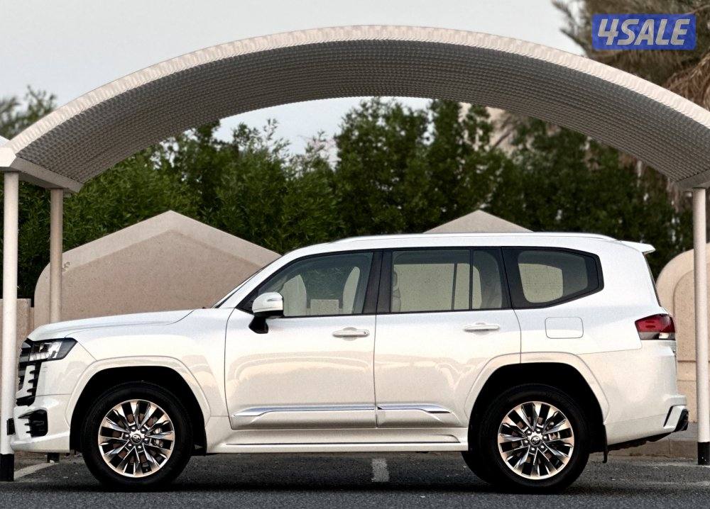 معرض القمة🚩1