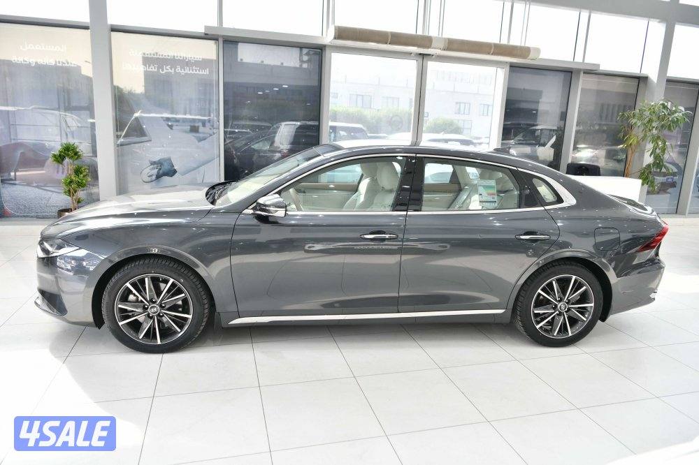 هيونداي ازيرا2