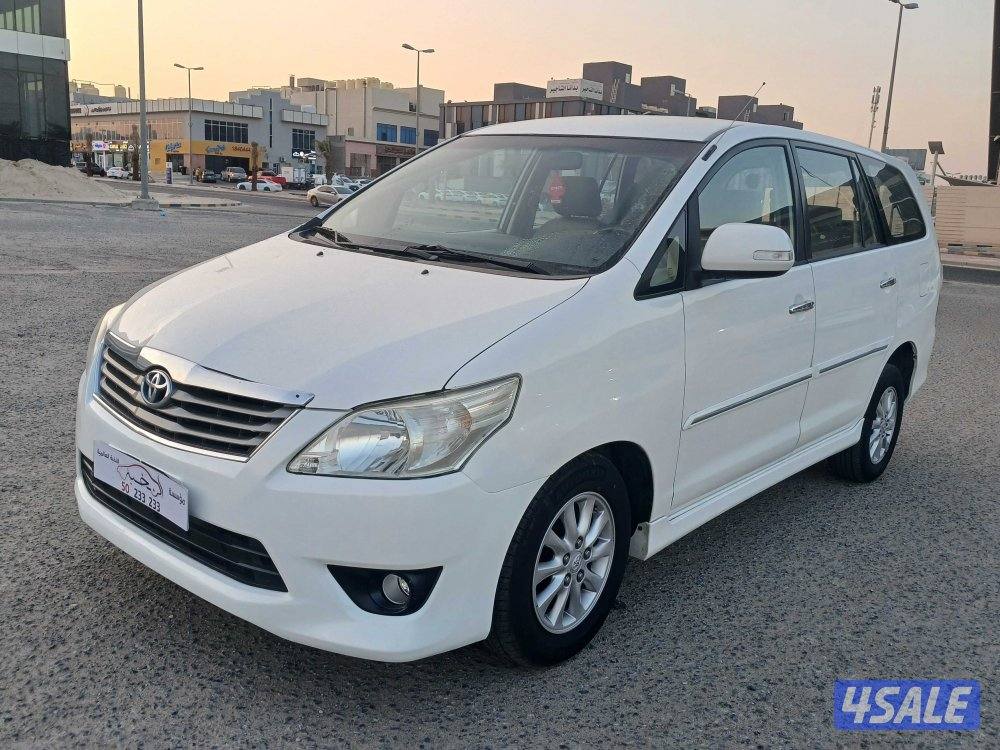 تويوتا انوفا موديل 2012 الساير1
