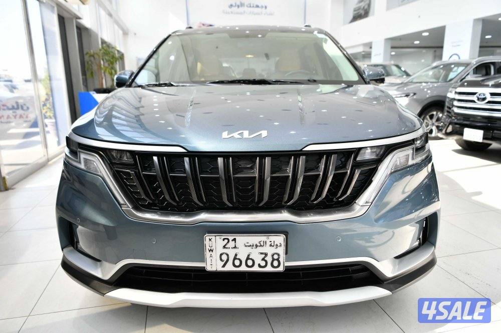 كيا كارنفال1