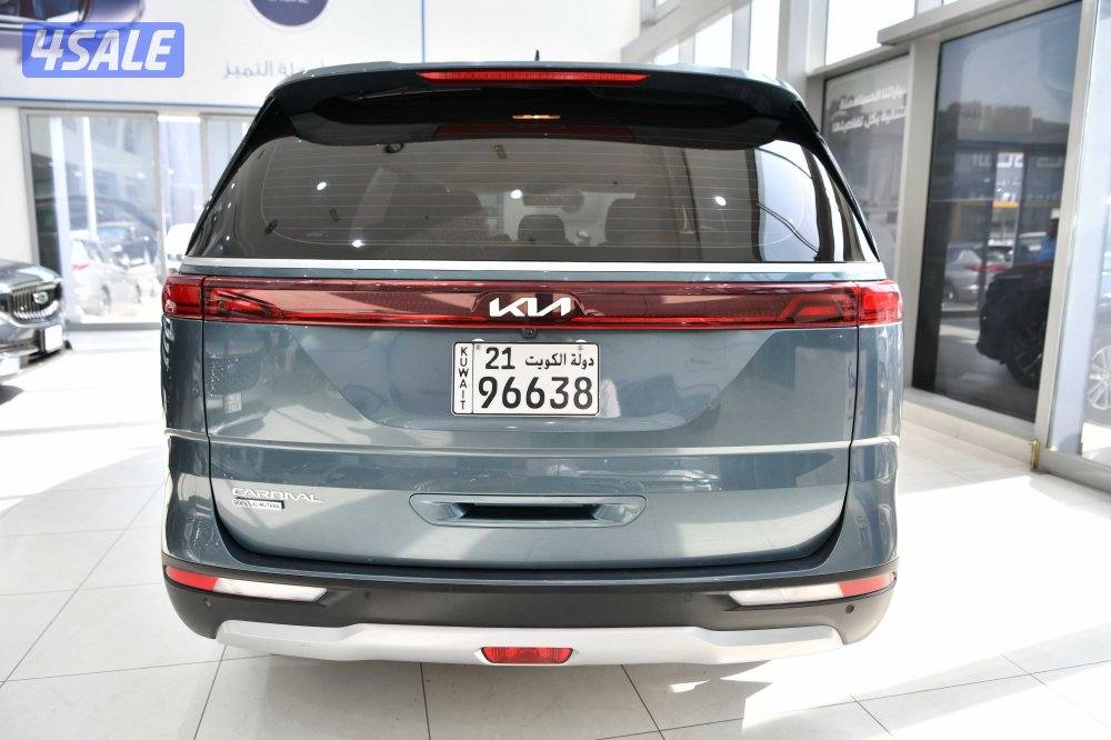 كيا كارنفال3