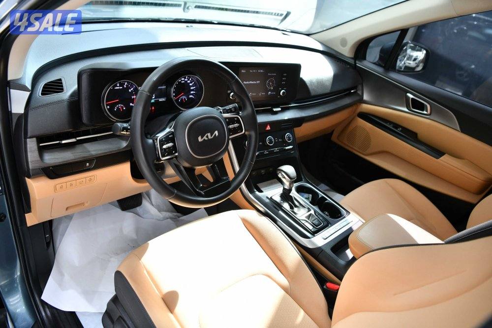 كيا كارنفال5