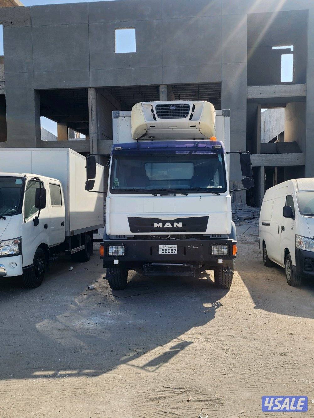 هاف لوري MAN0