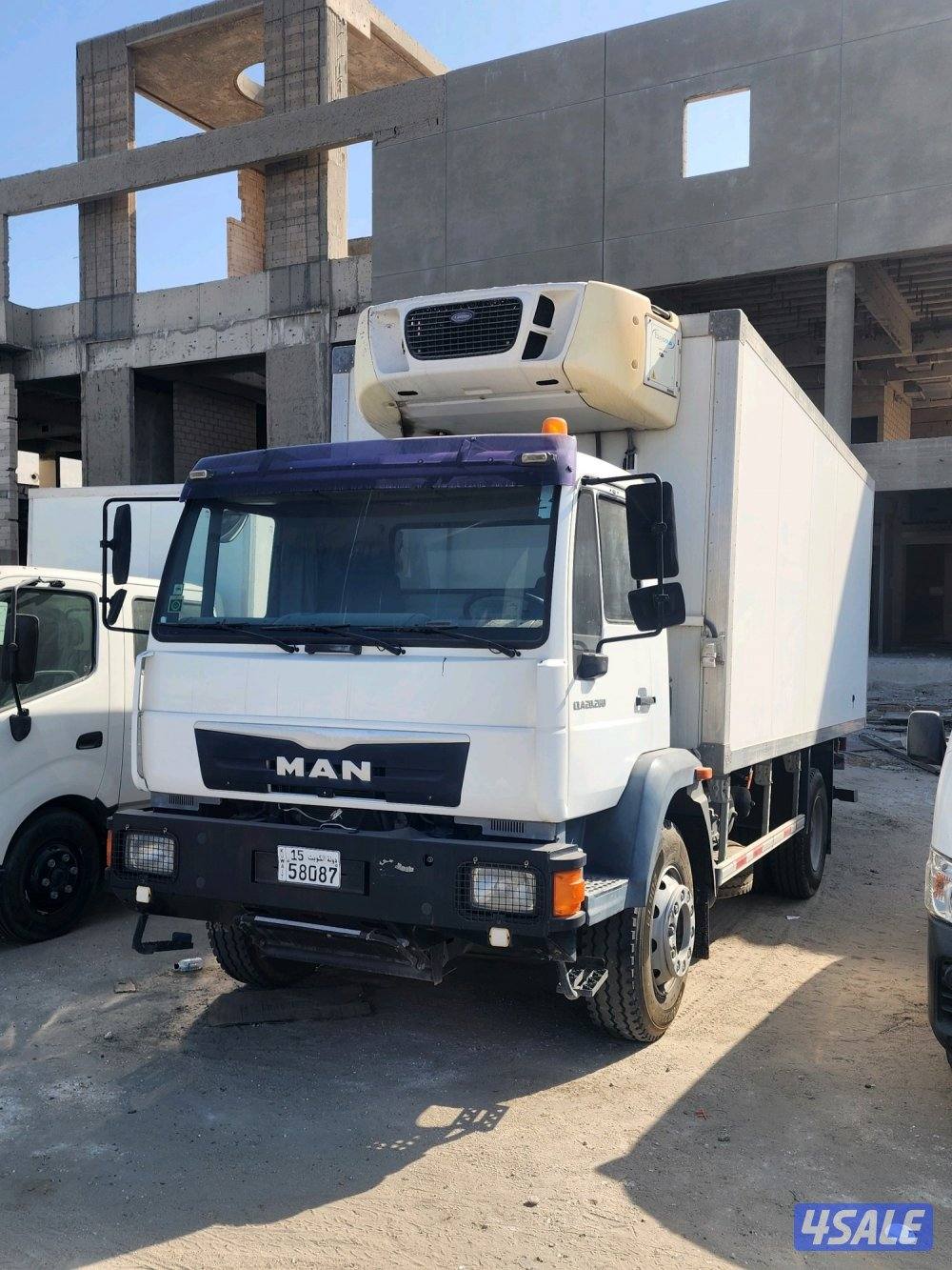 هاف لوري MAN1