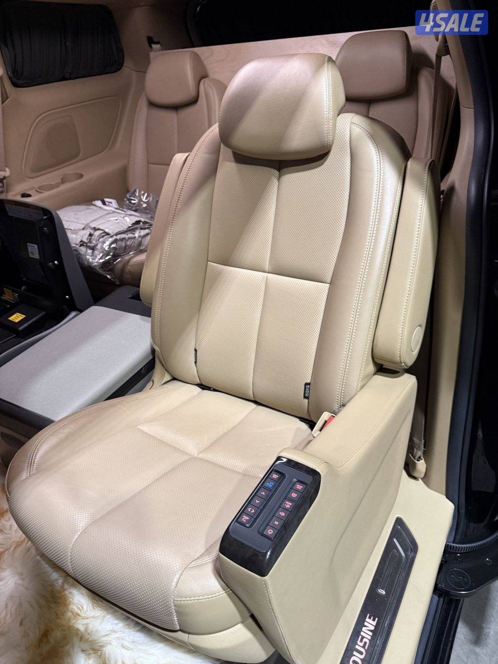 للبيع كيا كرنفال. هاي لموزين7