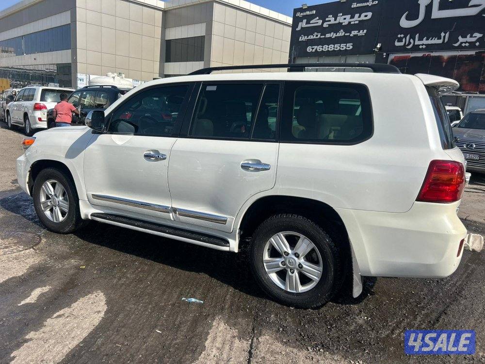 لاند كروزر GXR .V8 موديل 20153