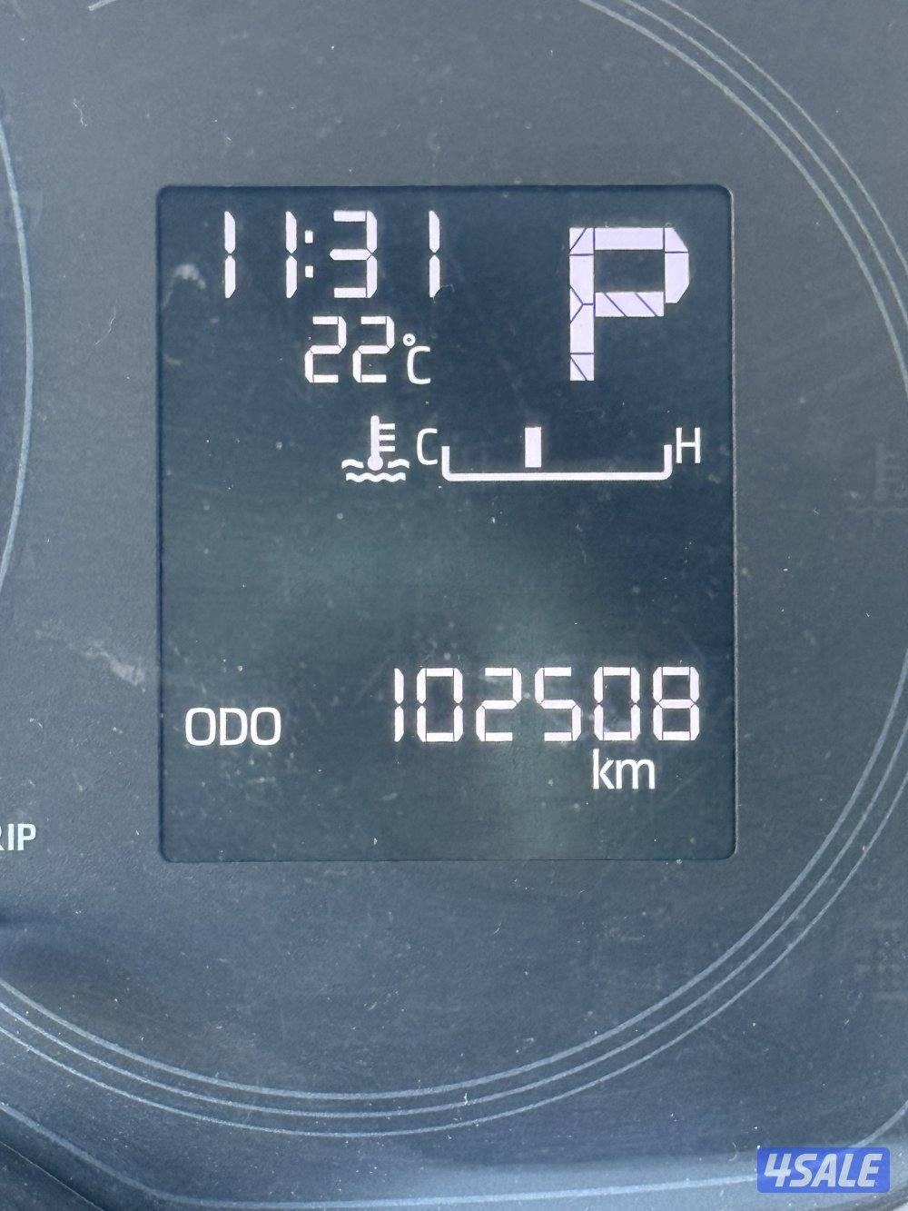 ‏تيوتا كرولا موديل 2022 صبغة الوكالة ماعدا قطعة عداد 1004