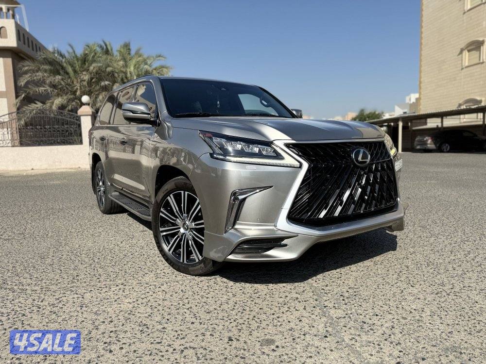 للبيع LX570s ماشي 225 بحاله جيده جداً4