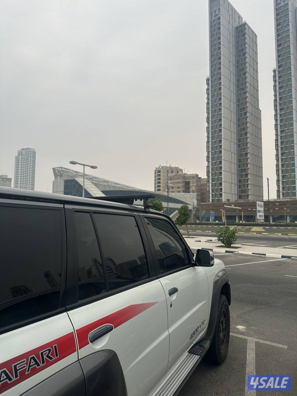 للبيع سوفر سفاري12