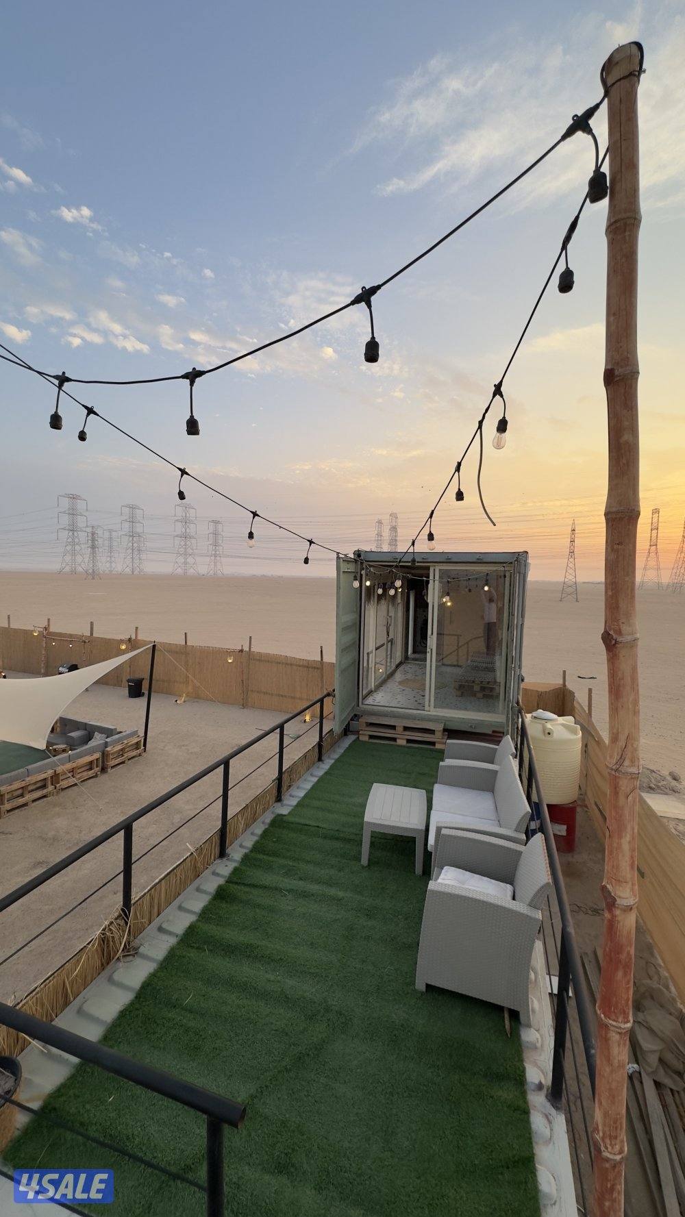 للبيع عدد 2 شاليهات متنقله (كونتينرات) مع اغراض المخيم3