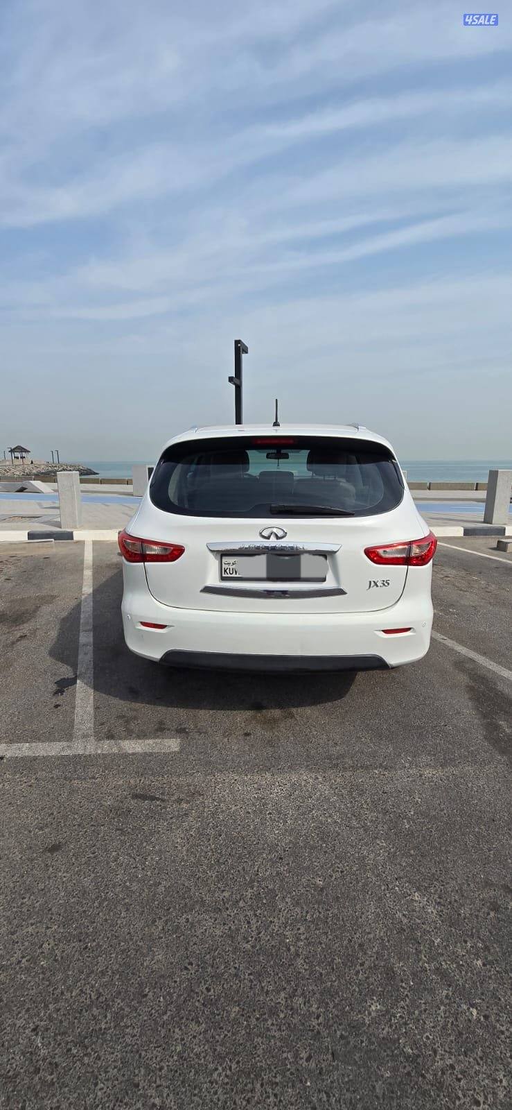 صبغ المصنع ماعدا قطعة بحالة نادرة وقمة في النظافة2