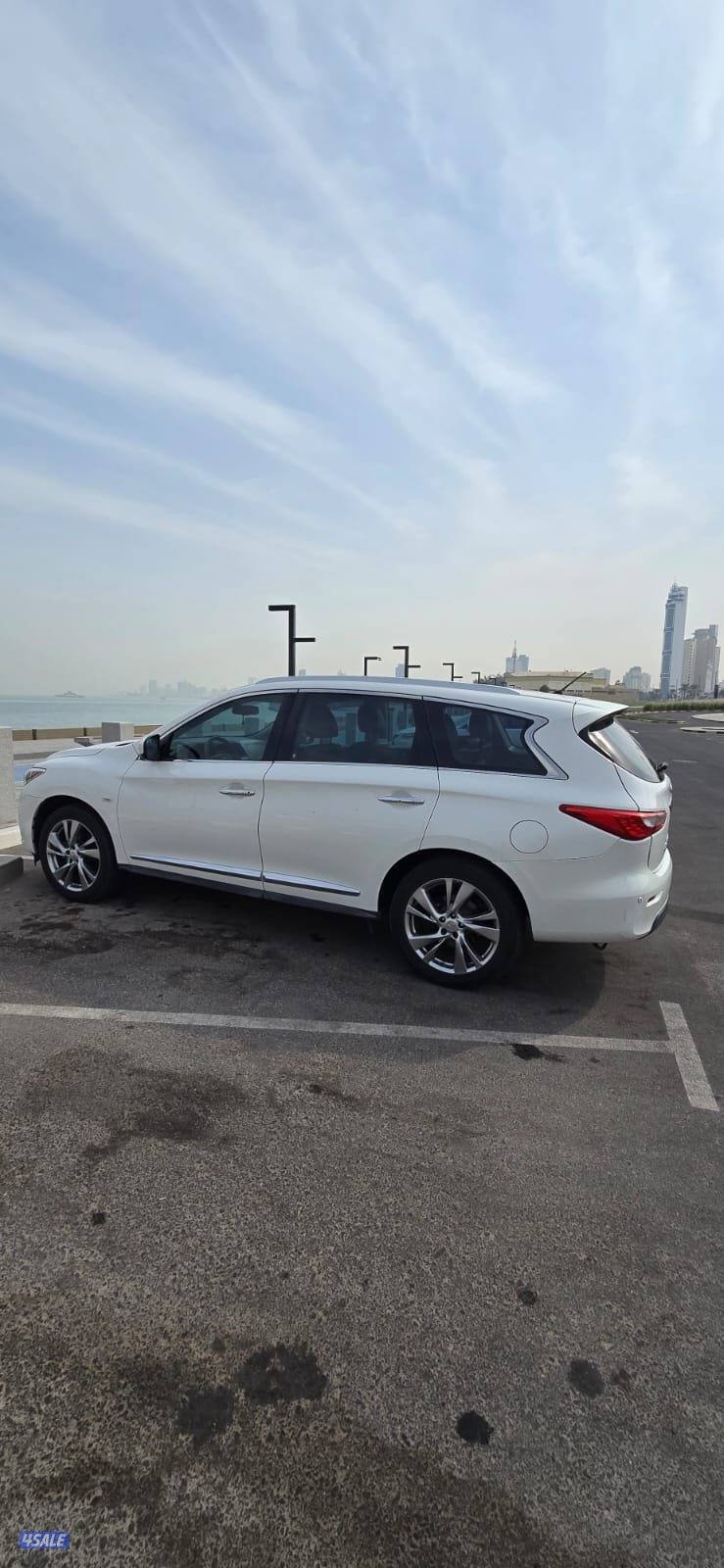 صبغ المصنع ماعدا قطعة بحالة نادرة وقمة في النظافة4