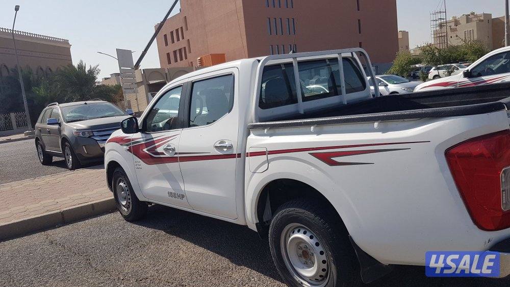 للبيع نيسان نافارا 2020 شرط الفحص2