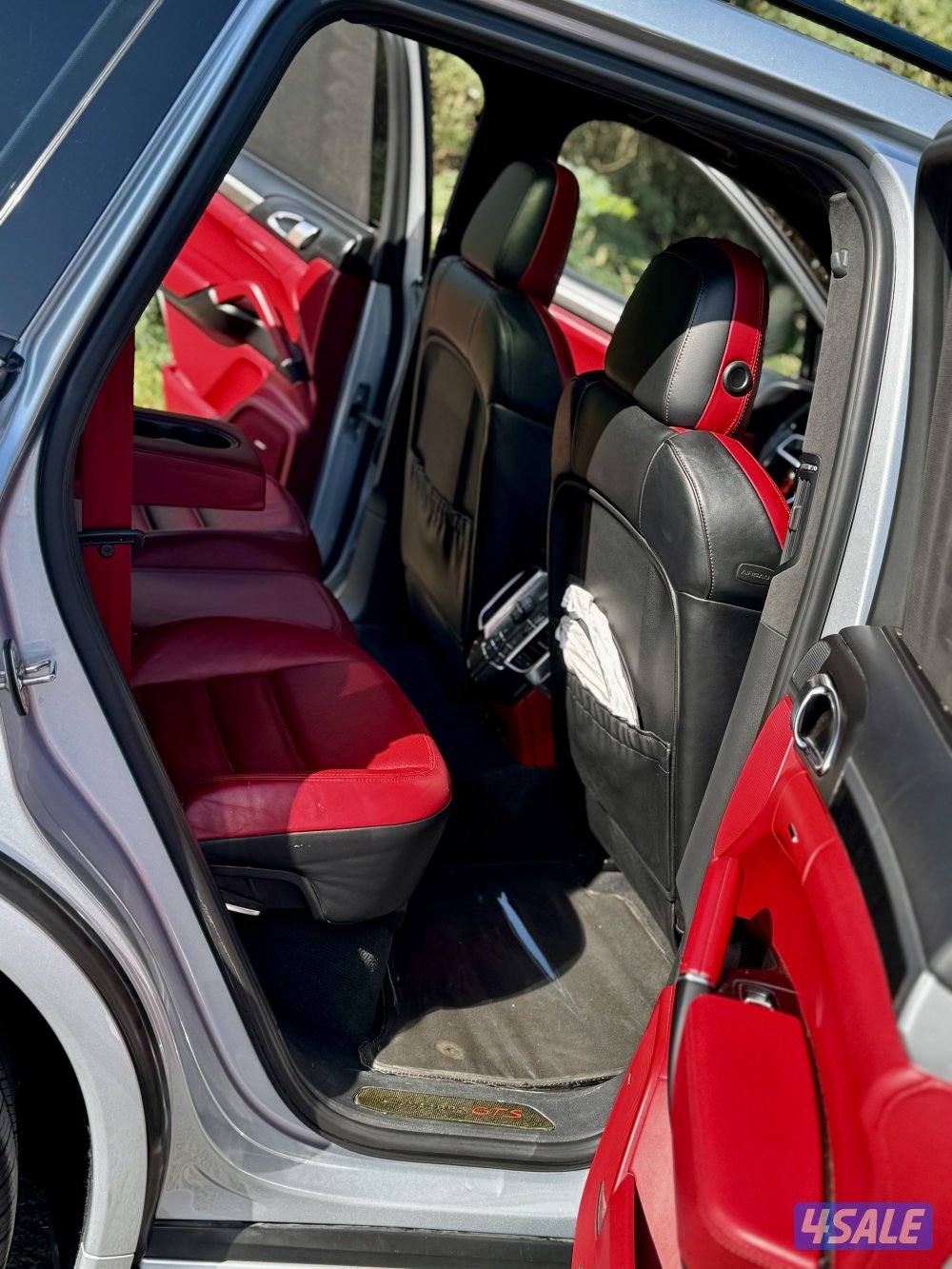 للبيع بورش كايين GTS صبغ الوكالة داخلية لون أحمر7